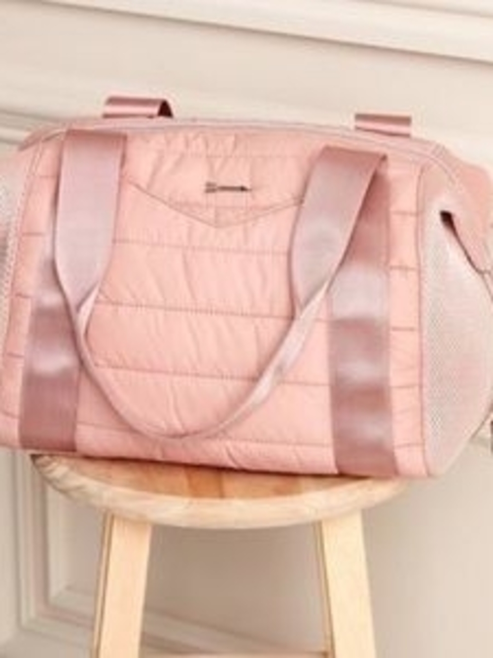 Stella & Dot Pink Quilted Pink Carry-All Weekend Bag
